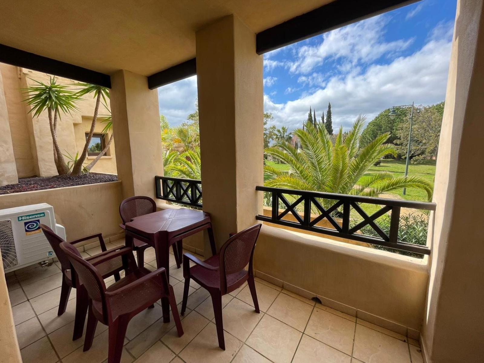 Planta Baja En Jardines De Isla Canela Ngoại thất bức ảnh